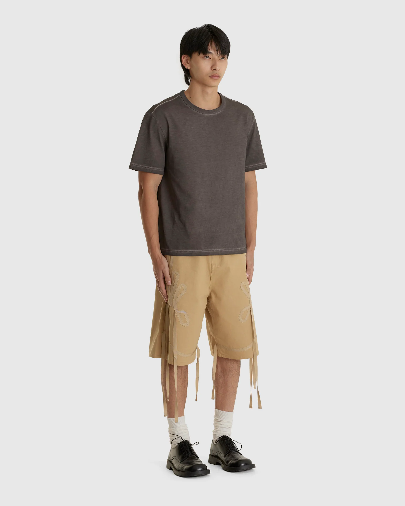 Applique Shorts Beige - Image 2