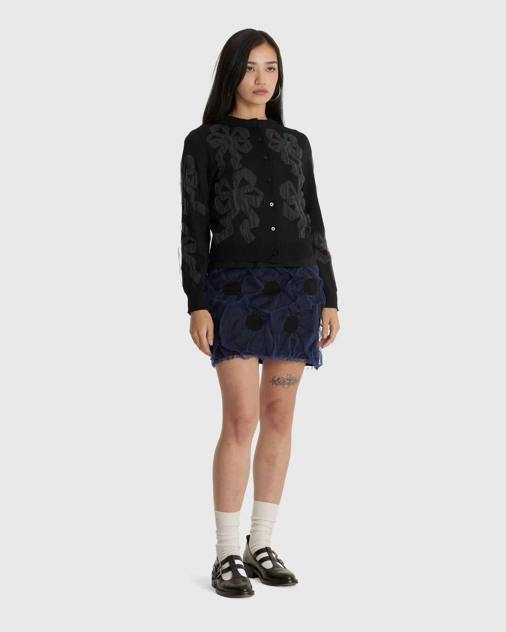Bow Bubble Gum Knit Cardigan - Image 2