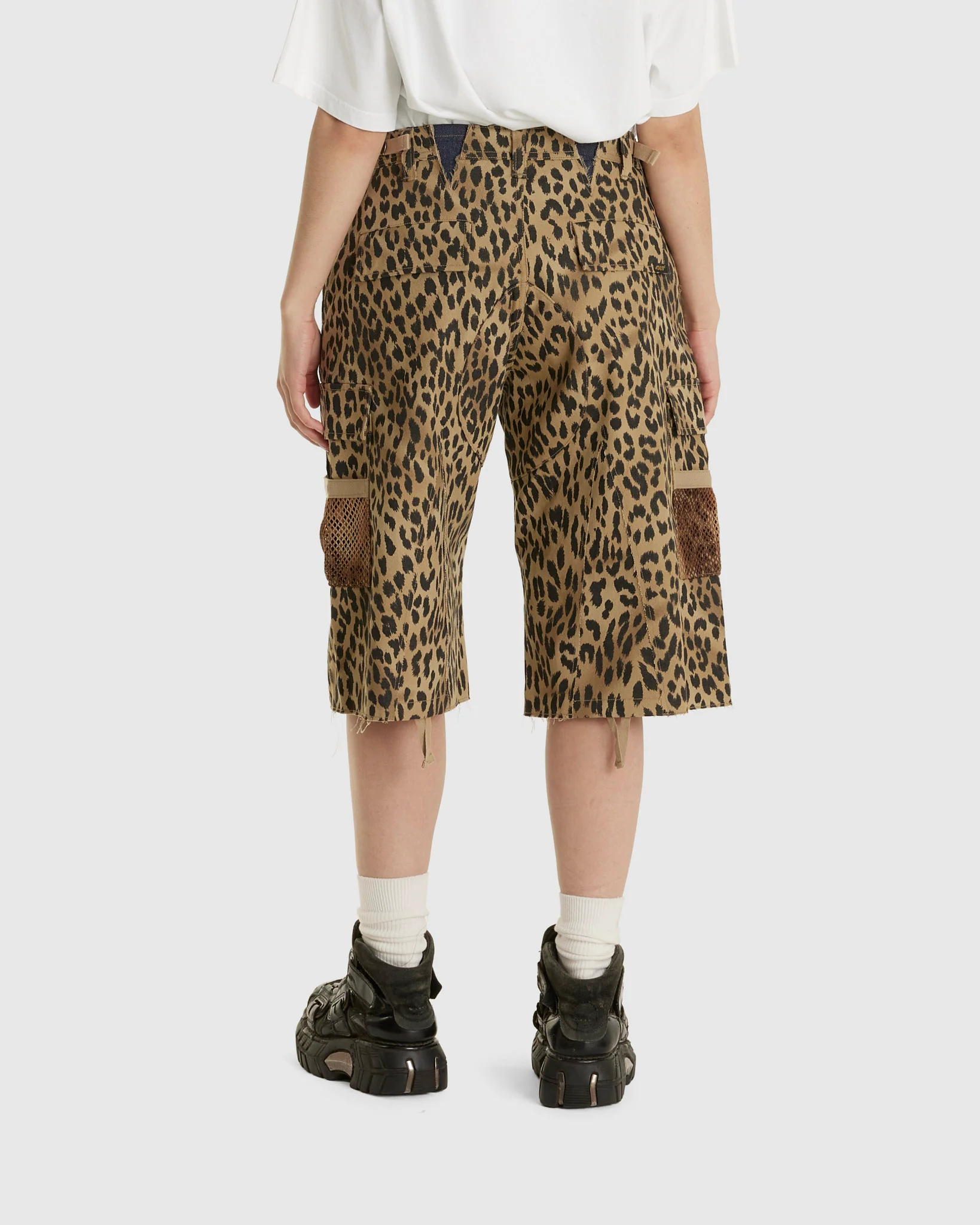 Depot Leopard Cargo Shorts (W) - Image 3