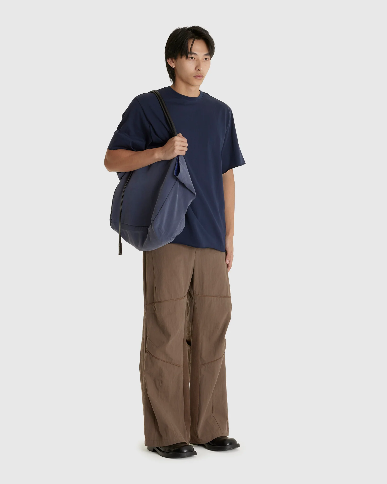 EP.9 02 Bag Royal Blue - Image 2