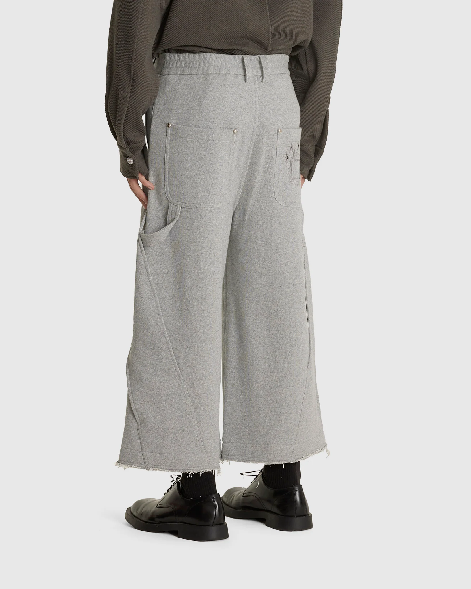 Interweaved Carpenter 3/4 Sweats - Image 3