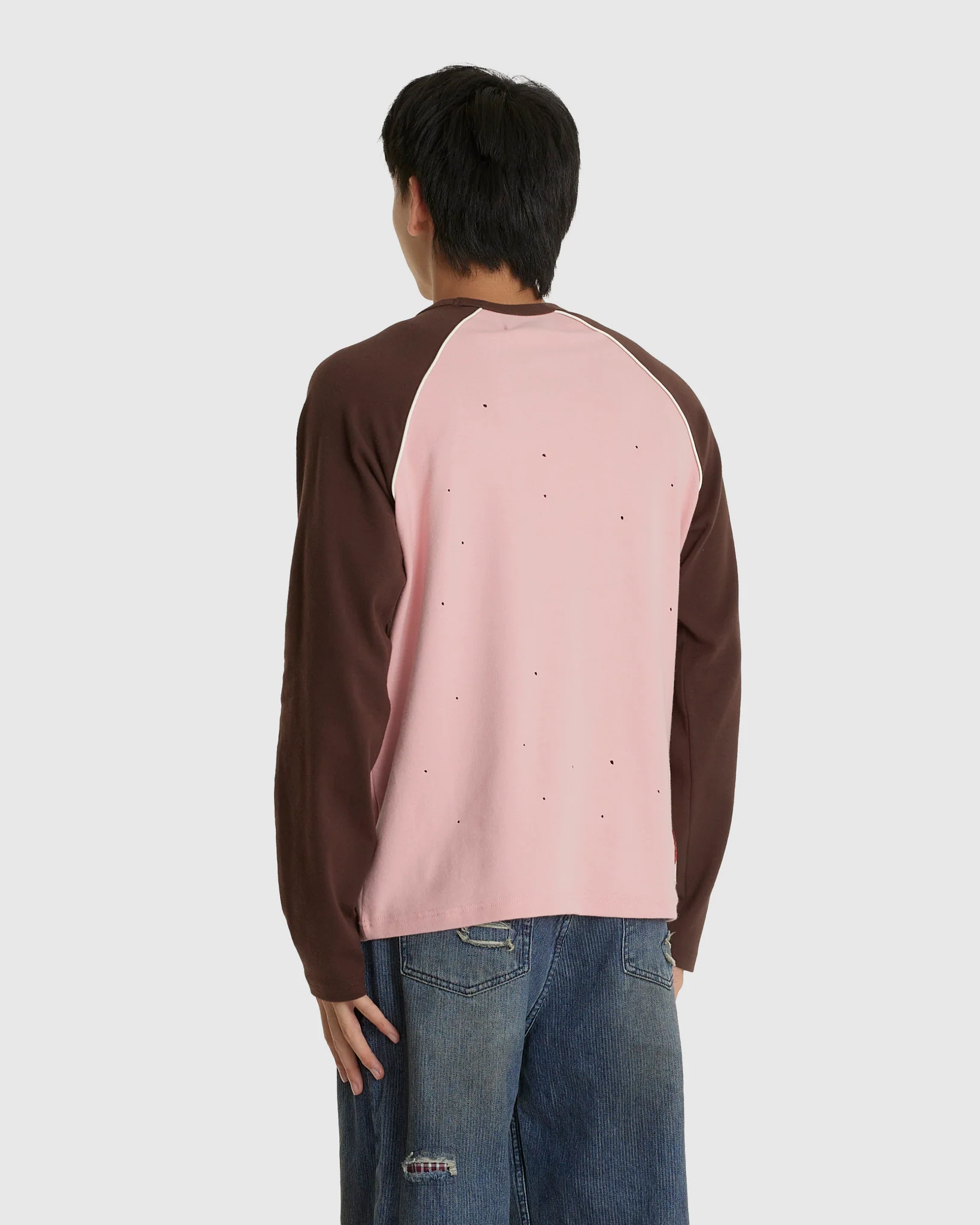 Logo Wappen Raglan L/S T-Shirt - Image 3