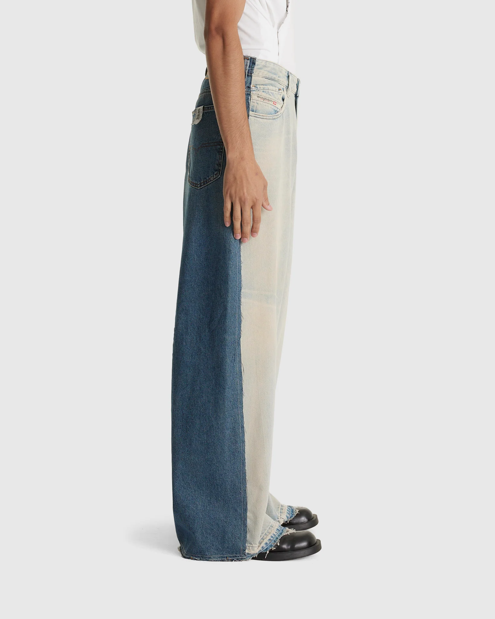Oversized Jean - Belt - Image 2