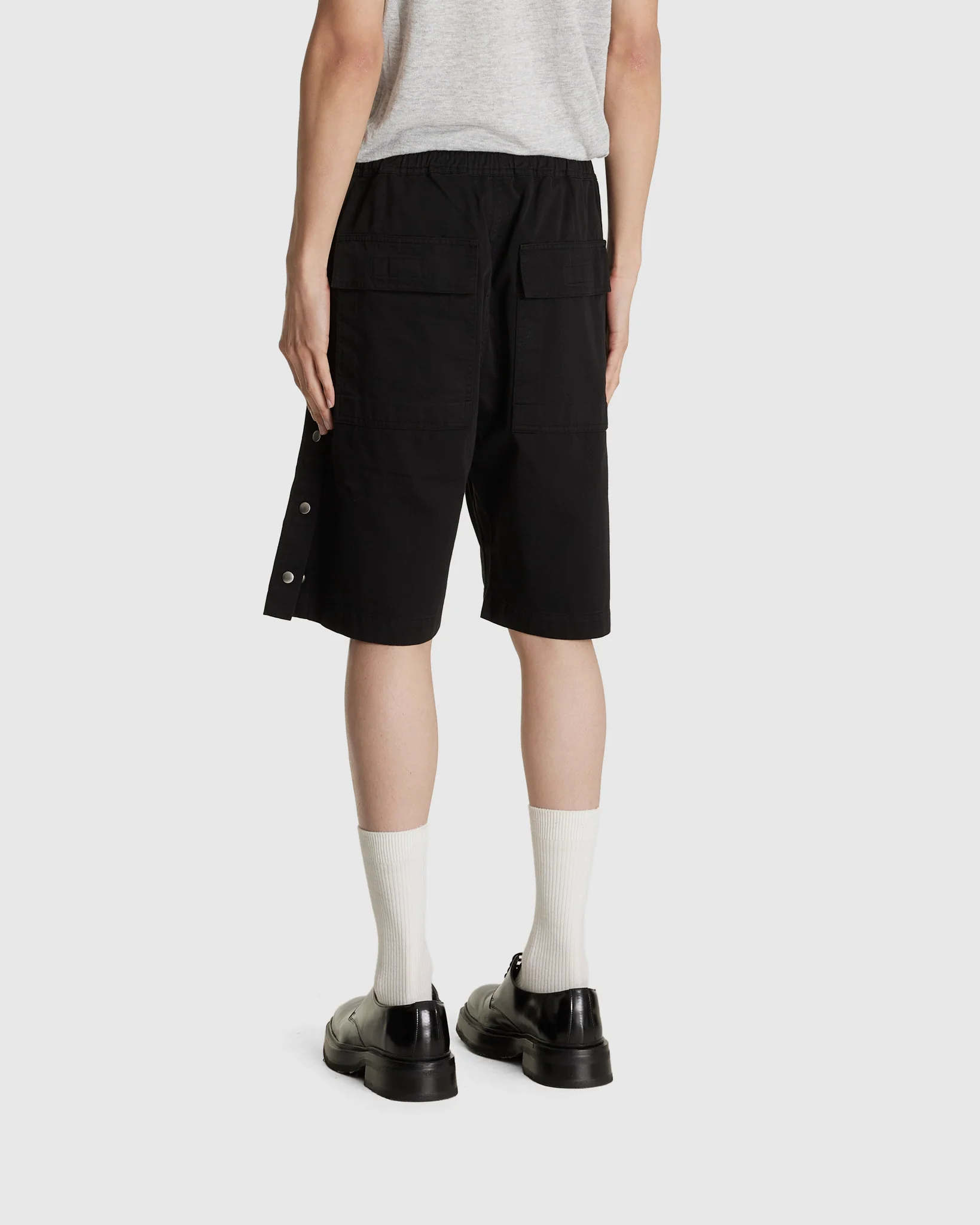 Pusher Shorts Black - Image 4