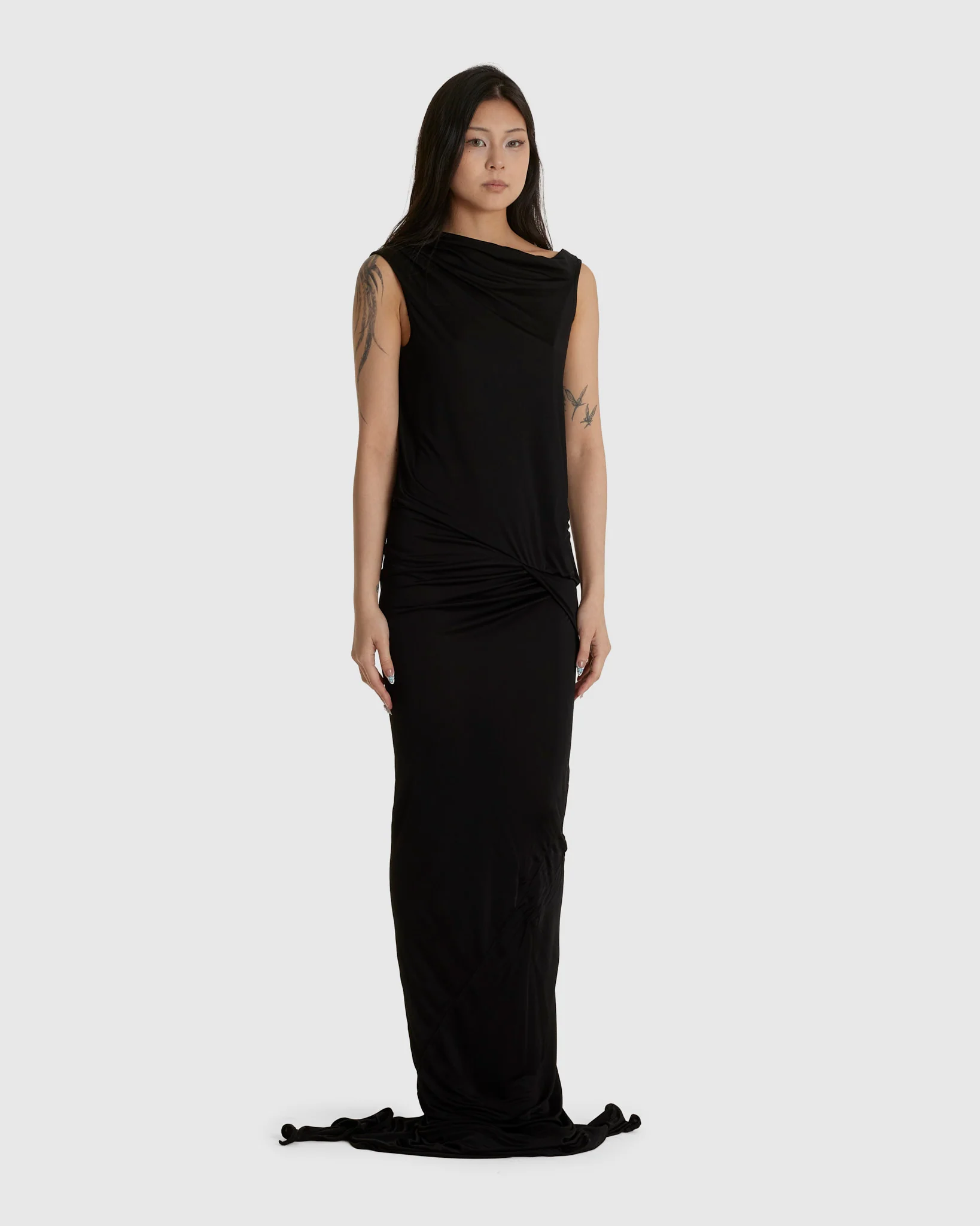 Shailee Gown Black - Image 2